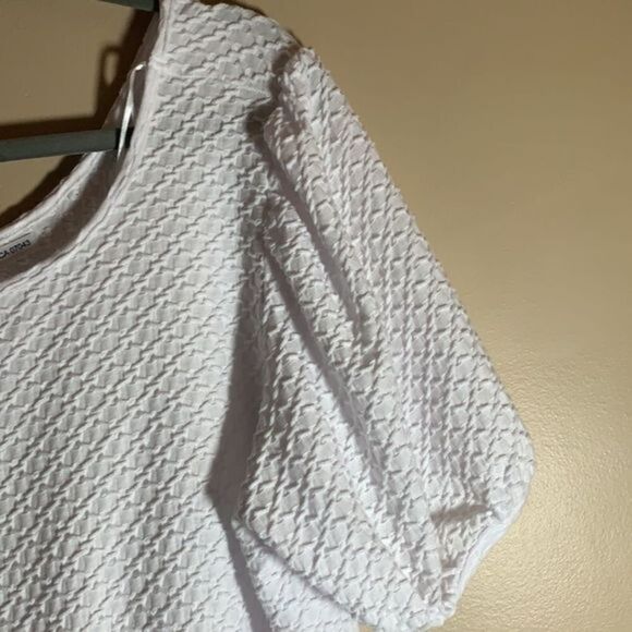 Kim & Cami White Stretchy Top NWT - Picture 4 of 5